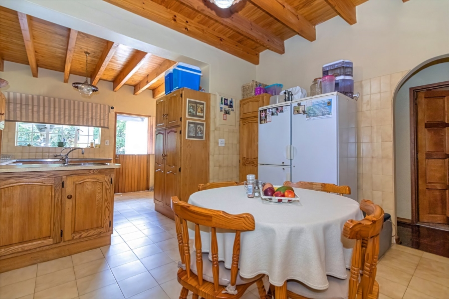 4 Bedroom Property for Sale in Wilgenhof Free State